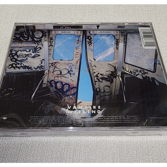 Vampire Weekend CD - Picture 3 of 5